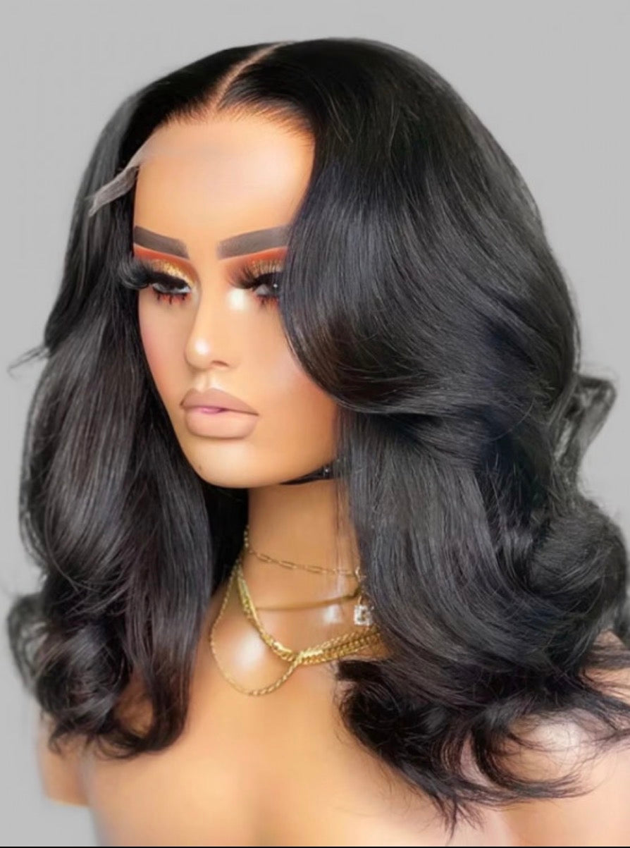 2Trendy Body Wave Bob Human Hair Wig - 13x4 Preplucked Lace Frontal