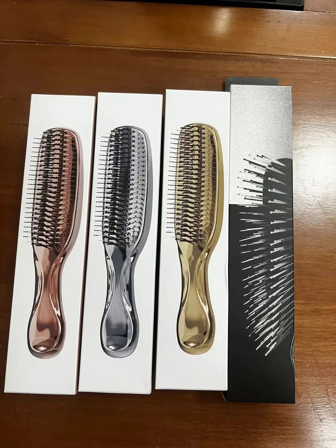 Scalp Massager & Detangling Scalp Brush